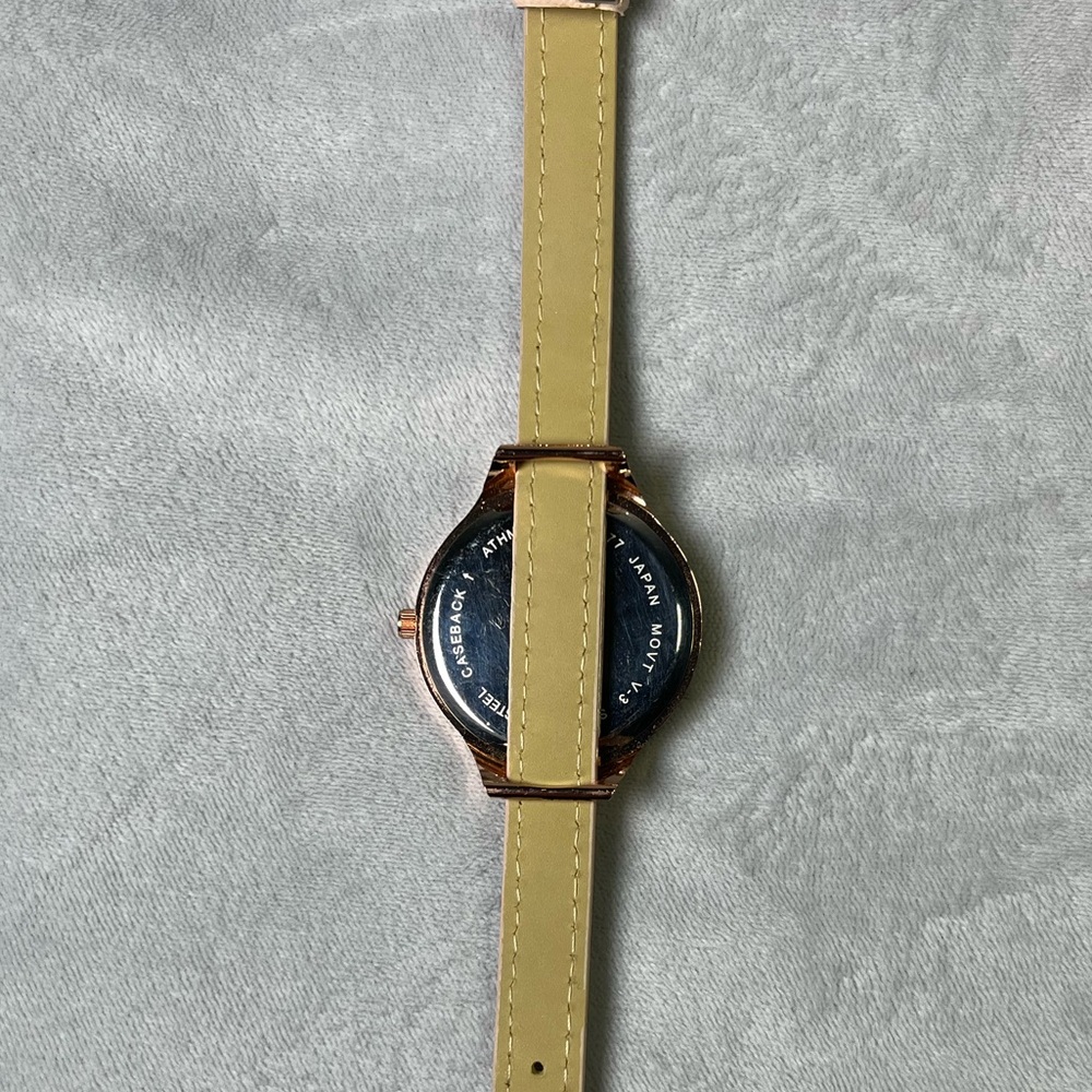 Pink Watch - Picture 7 of 7